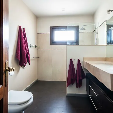 Magnifica Al Lado Del Mar Вилла Арресифе