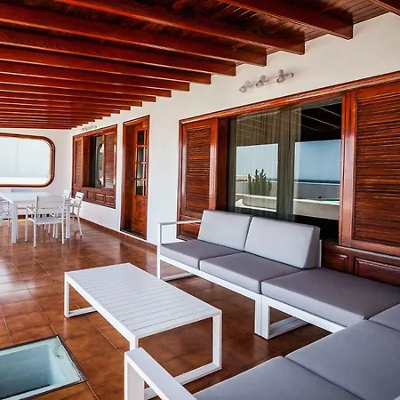 Вилла Magnifica Al Lado Del Mar *