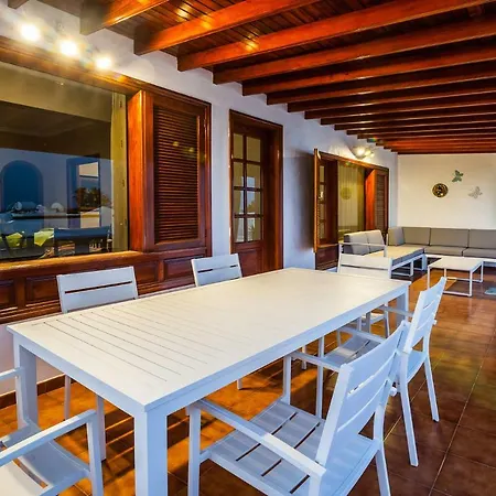 Magnifica Al Lado Del Mar Арресифе